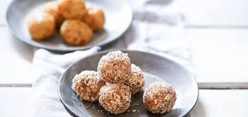 Recept: Abrikozen-dadelballetjes